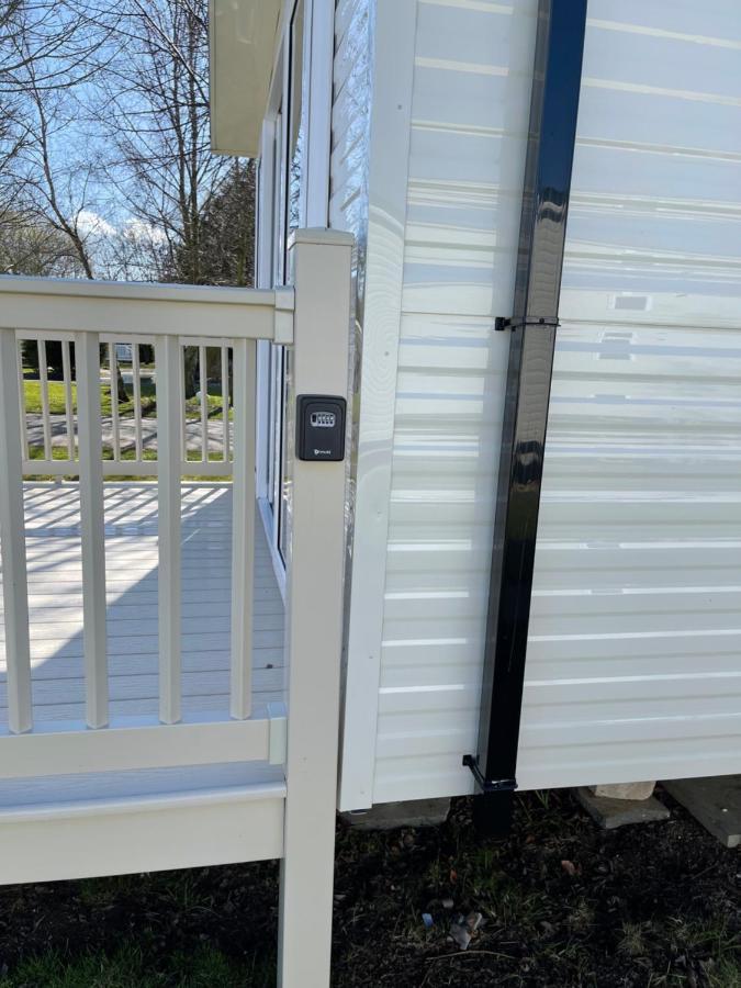 Private Rented Caravan Situated At Southview Holiday Park Winthorpe  Ngoại thất bức ảnh