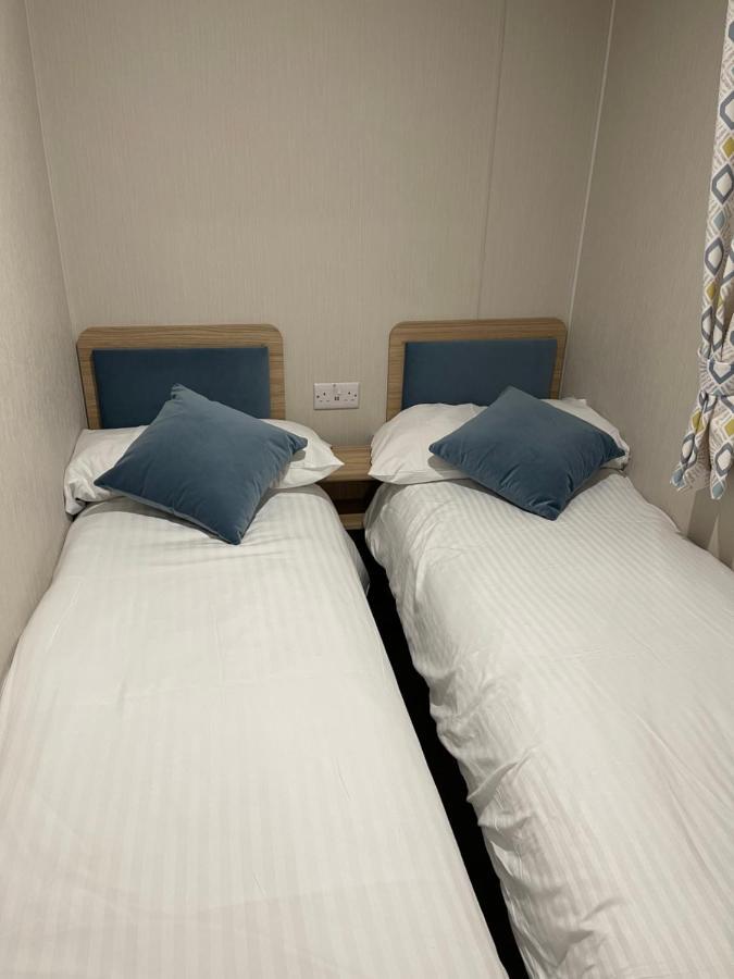 Private Rented Caravan Situated At Southview Holiday Park Winthorpe  Ngoại thất bức ảnh