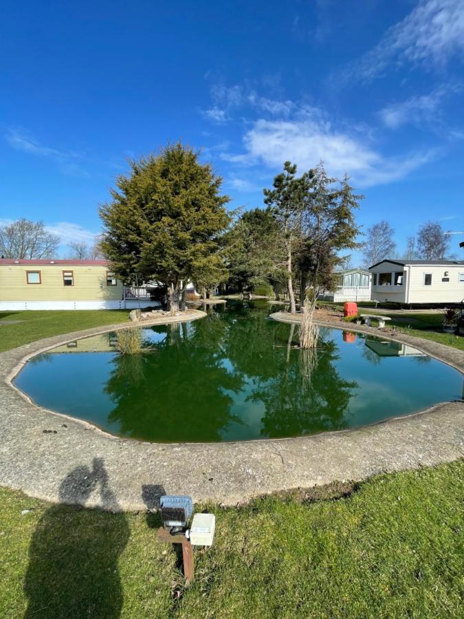 Private Rented Caravan Situated At Southview Holiday Park Winthorpe  Ngoại thất bức ảnh