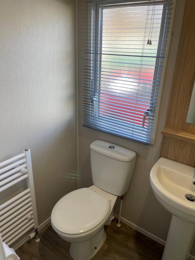 Private Rented Caravan Situated At Southview Holiday Park Winthorpe  Ngoại thất bức ảnh